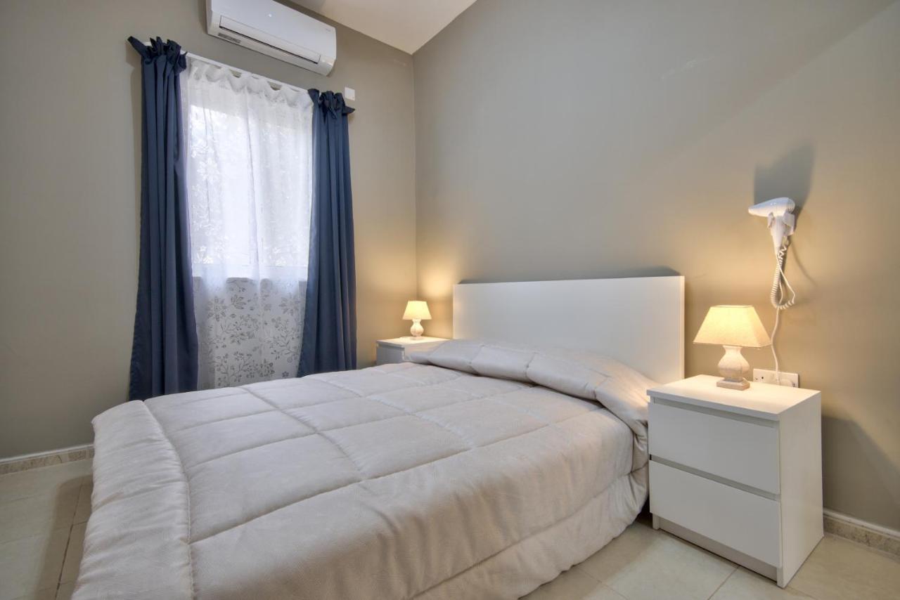 Azure Haven - Gzira Apartments And Penthouse By Shortletsmalta Exterior foto